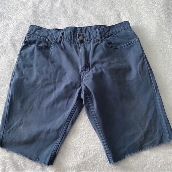 Levi’s 514 Cut Off Shorts 38x32 - Picture 2 of 13
